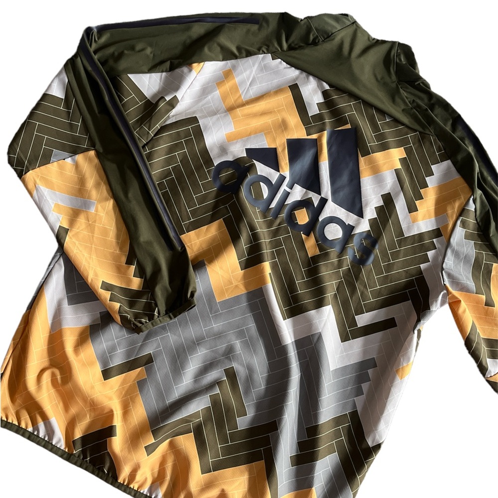 NWT KITH X ADIDAS MENS LA RAYS PISTE PATTE SOCCER JERSEY. OLIVE. SZ: MEDIUM.